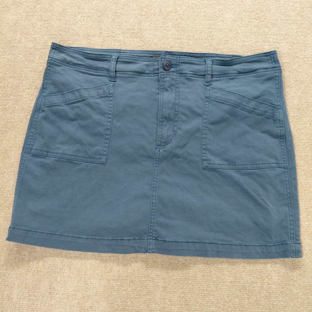 Liverpool Los Angeles Blue Comfort Skort Stretch Size 16 / 33 Pockets Skirt